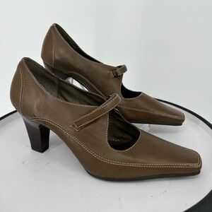 Aerosoles Womens Heel Elane Taupe / Olive‎ Green Leather, Adjustable strap